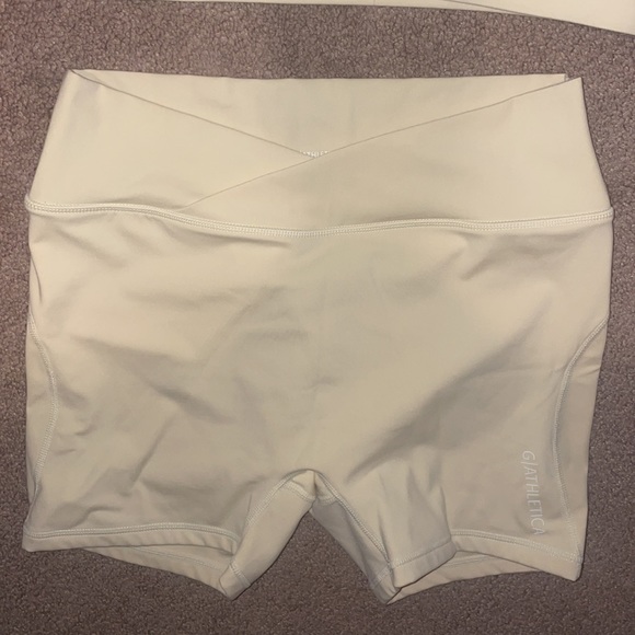 WORKOUT SET 🥰 - Picture 3 of 3